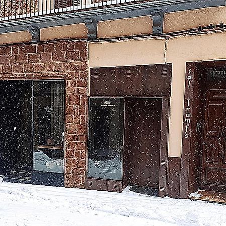 Apartaments Cal Trumfo Prades Exteriör bild